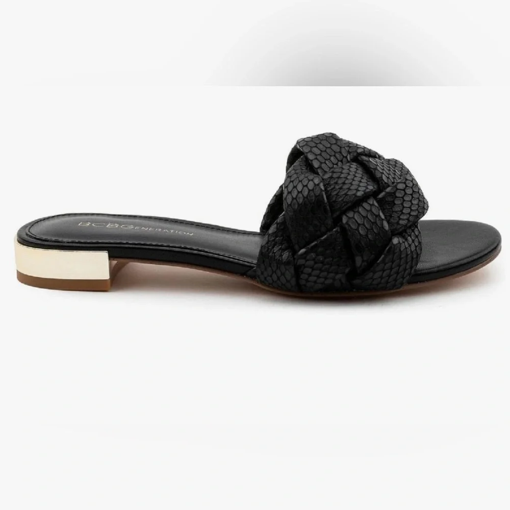 BCBGeneration Women's Deelo Flat - Picture 6 of 7